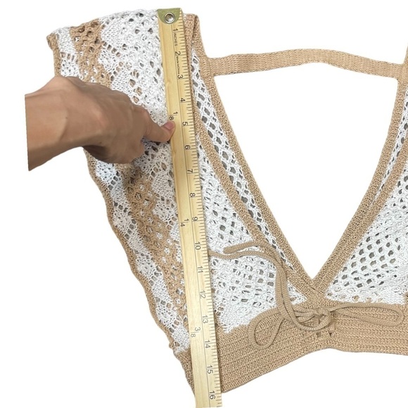 Womens Crochet Sleeveless Crop Top
White & Tan Khaki Size Small Beach Cover up - Picture 15 of 16